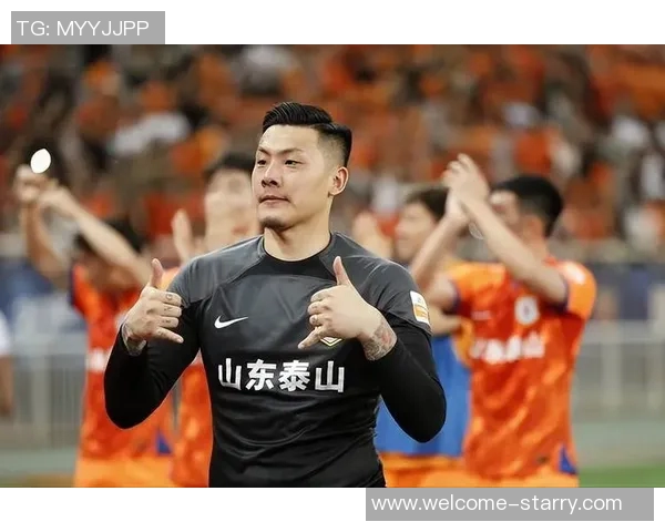 姚浩洋期待在中超赛场上展现实力助力重庆铜梁龙争创佳绩 姚浩洋期待在中超赛场上展现实力助力重庆铜梁龙争创佳绩