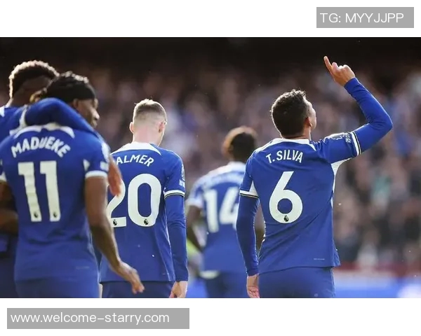 巴黎防线崩溃杜埃失误助攻莫雷拉轻松破门斯特拉斯堡逆转成功 巴黎防线崩溃杜埃失误助攻莫雷拉轻松破门斯特拉斯堡逆转成功